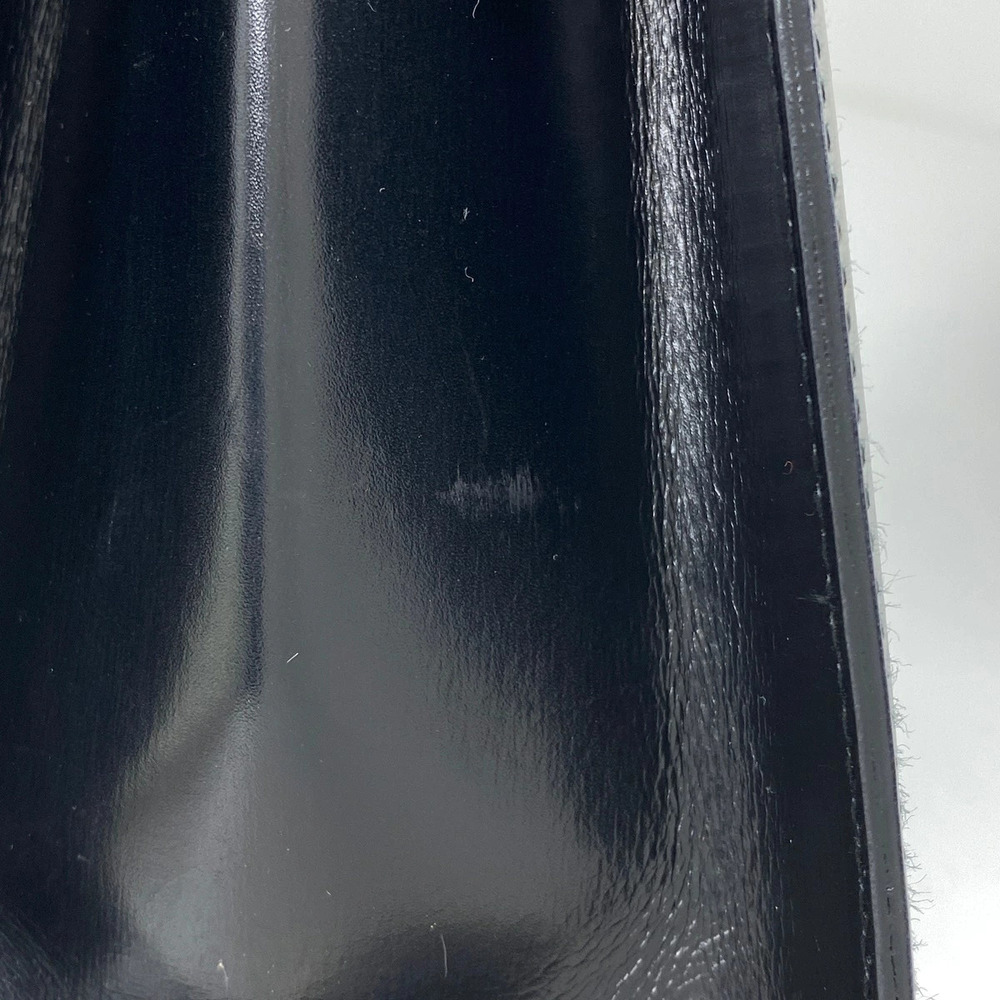 Gucci logo shoulder handbag bag leather black